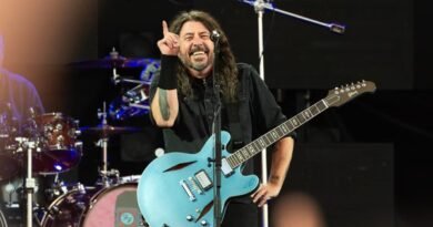 Após traição, Dave Grohl é apontado como affair de “deusa do pornô”