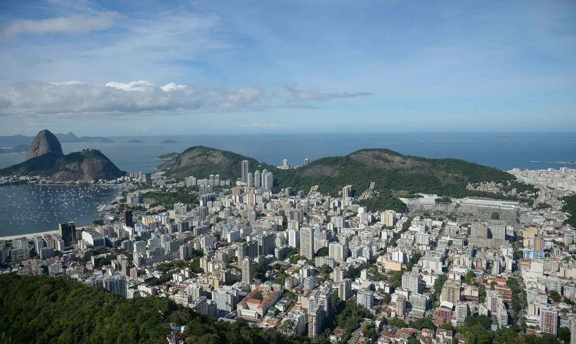 Lugares inusitados para conhecer a noite carioca