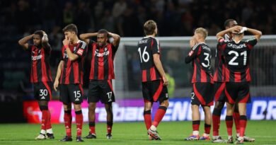 Jogo da Copa da Liga Inglesa tem 34 pênaltis em eliminação do Fulham