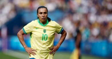 Marta comemora indicações de brasileiras à Bola de Ouro