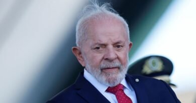 Rico não precisa do governo e da prefeitura, diz Lula durante evento em Fortaleza