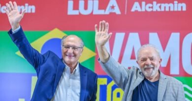 Temos que rediscutir o papel do PT nas eleições para prefeituras, afirma Lula