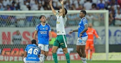 Brasileirão: Palmeiras vira sobre Bahia no fim e segue na briga pelo título