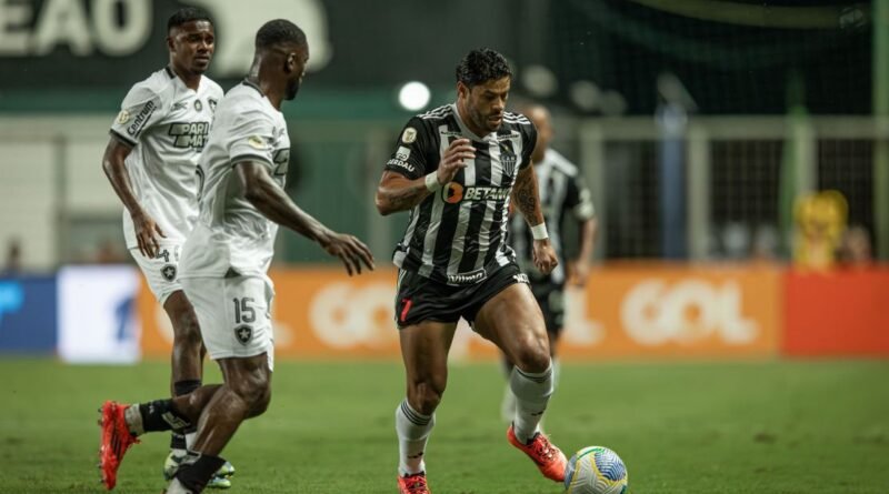 Hulk dispara contra Luiz Henrique, do Botafogo: “Longe de ser craque“