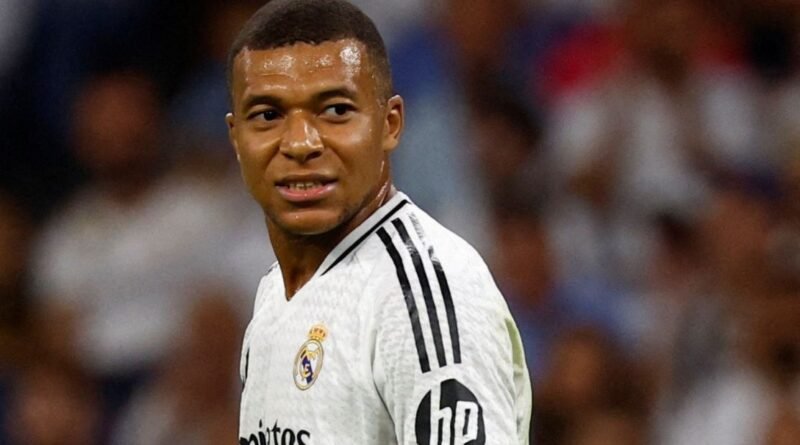 Ídolo da França critica postura de Mbappé no Real Madrid: “Time está frustrado“