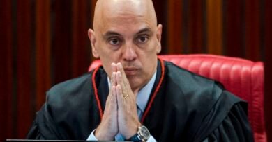 Moraes nega devolução de celular de padre indiciado pela PF por tentativa de golpe