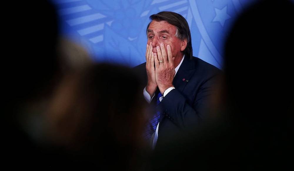 STF prevê julgar Bolsonaro sobre golpe em 2025 para evitar calendário eleitoral de 2026