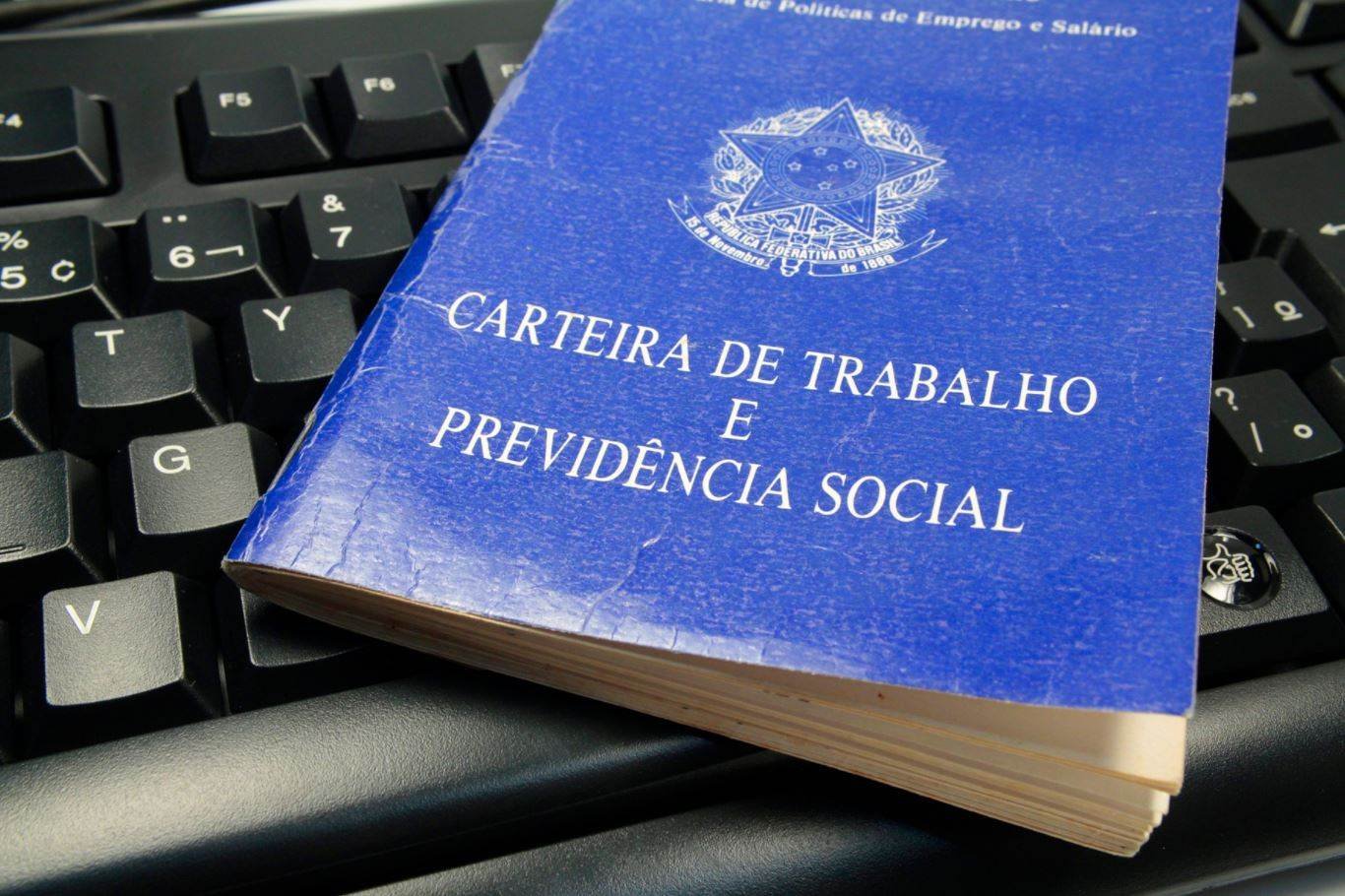 Datafolha: 64% dos brasileiros querem o fim da escala 6×1