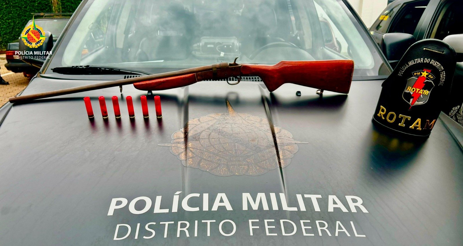 PMDF prende dupla por porte ilegal de arma de fogo em Vicente Pires