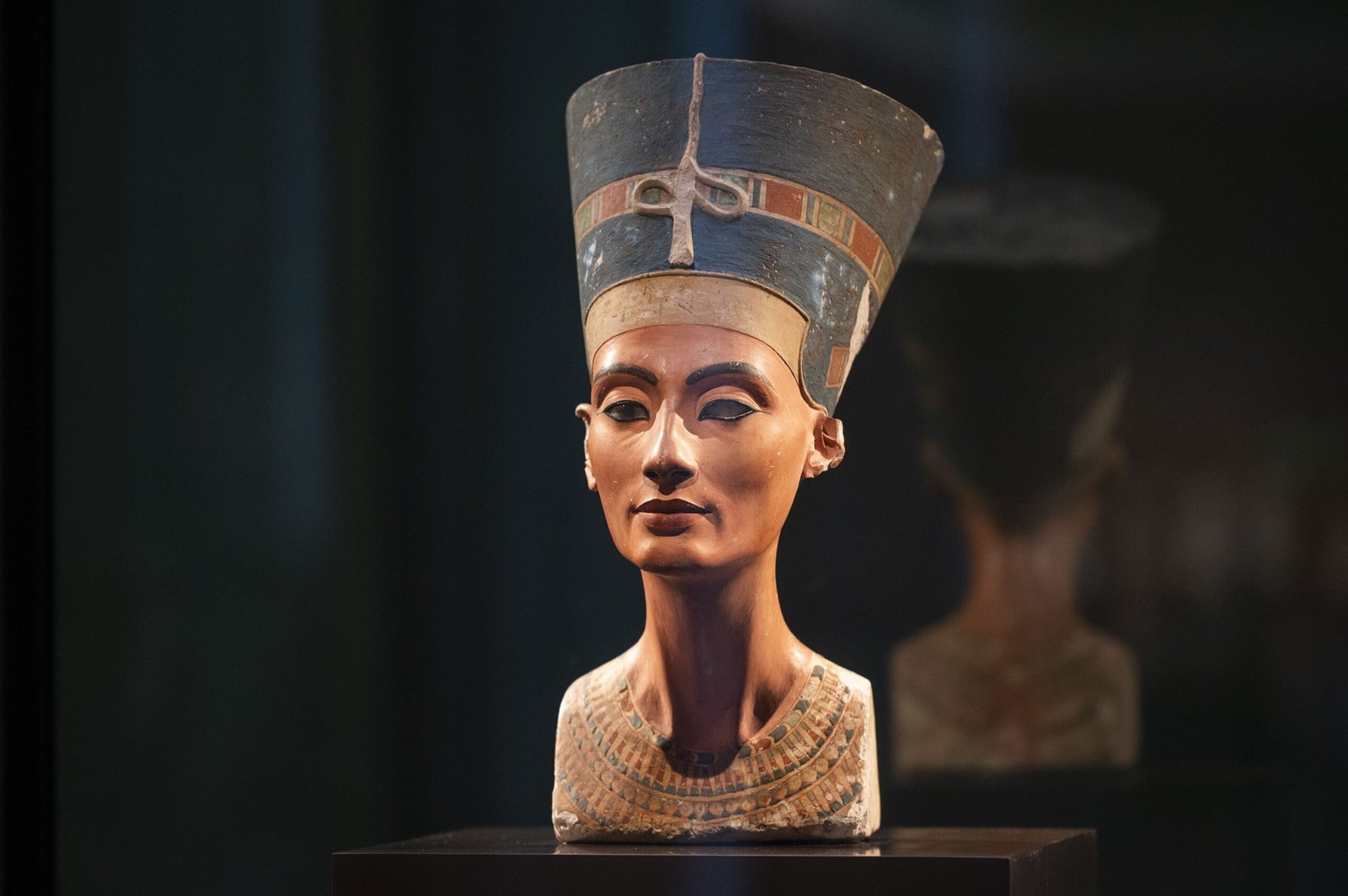 Por que Nefertiti continua inspirando 3.300 anos depois de seu reinado