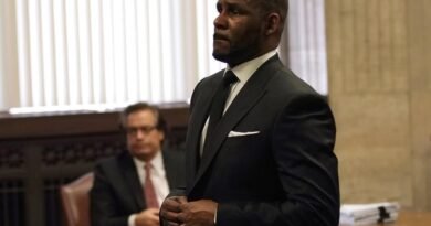 R. Kelly registra crescimento no streaming após ser preso e condenado