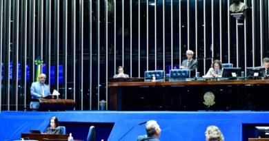 plenário do senado federal durante sessão deliberativa ordinária. (1)