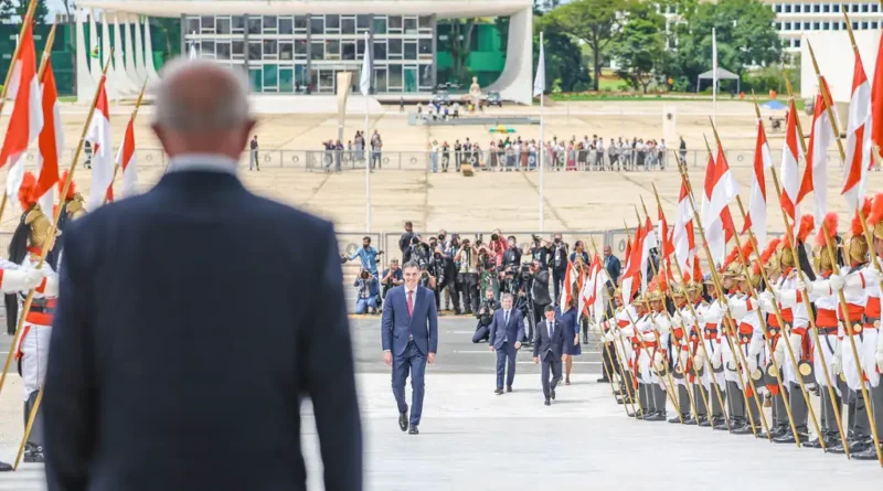 ATO-8 DE JANEIRO: 8/1 de Lula terá cerimônia no Planalto e ato com esquerda na praça dos 3 Poderes