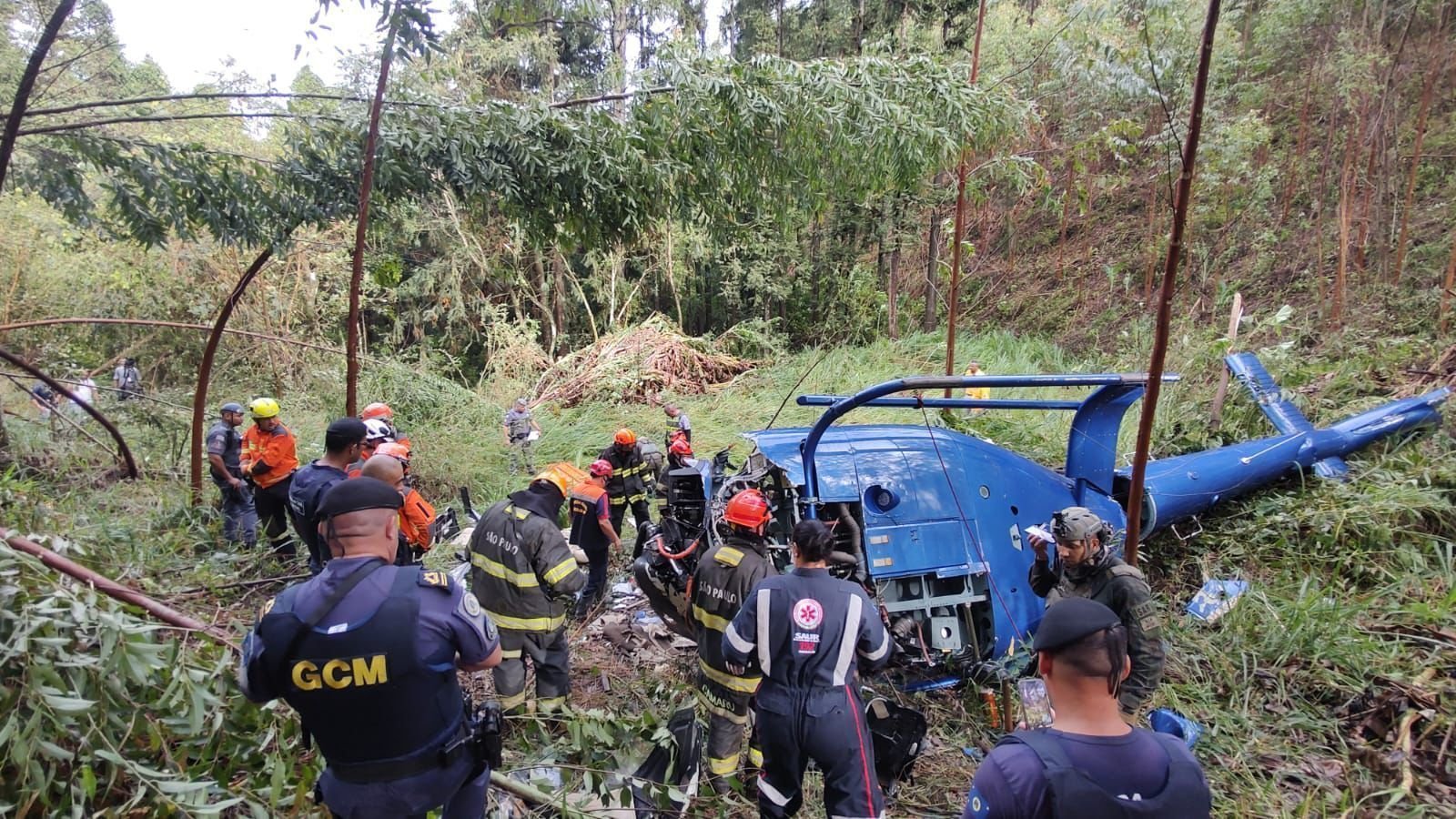 Casal morto em queda de helicóptero será enterrado neste fim de semana