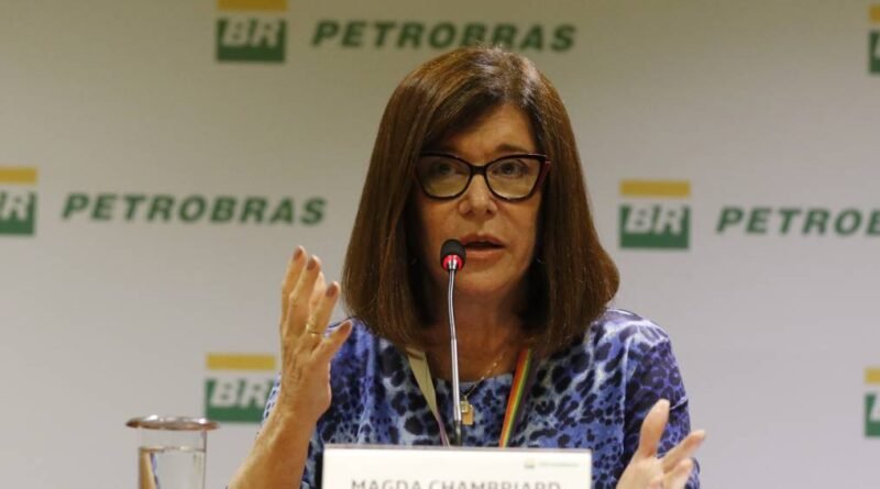 Gasolina congelada: política da Petrobras sacrific...