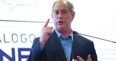 Justiça manda penhorar Hilux de Ciro Gomes para pagar honorários de processo