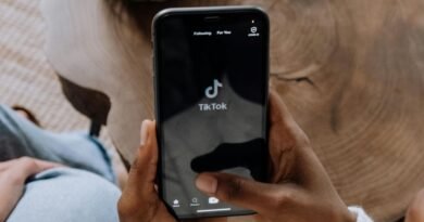 TikTok sai do ar nos Estados Unidos; empresa aposta em intervenção de Trump