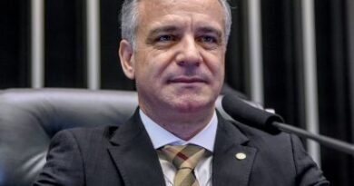 Bancada do Republicanos na Câmara escolhe Gilberto Abramo como novo líder