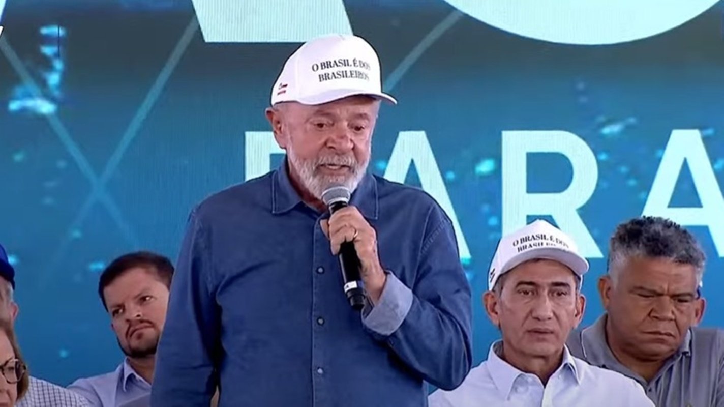 Lula diz que vai anunciar programas de crédito “semana que vem”