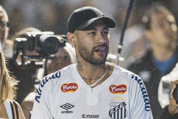 Neymar teve outro nome antes de registro em cartório; saiba qual