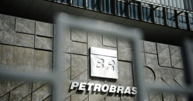 Justiça mantém participação de candidato autodeclarado negro em concurso da Petrobras