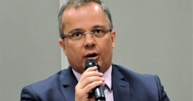 STF tem três votos a favor da permanência de André Clemente no TCDF